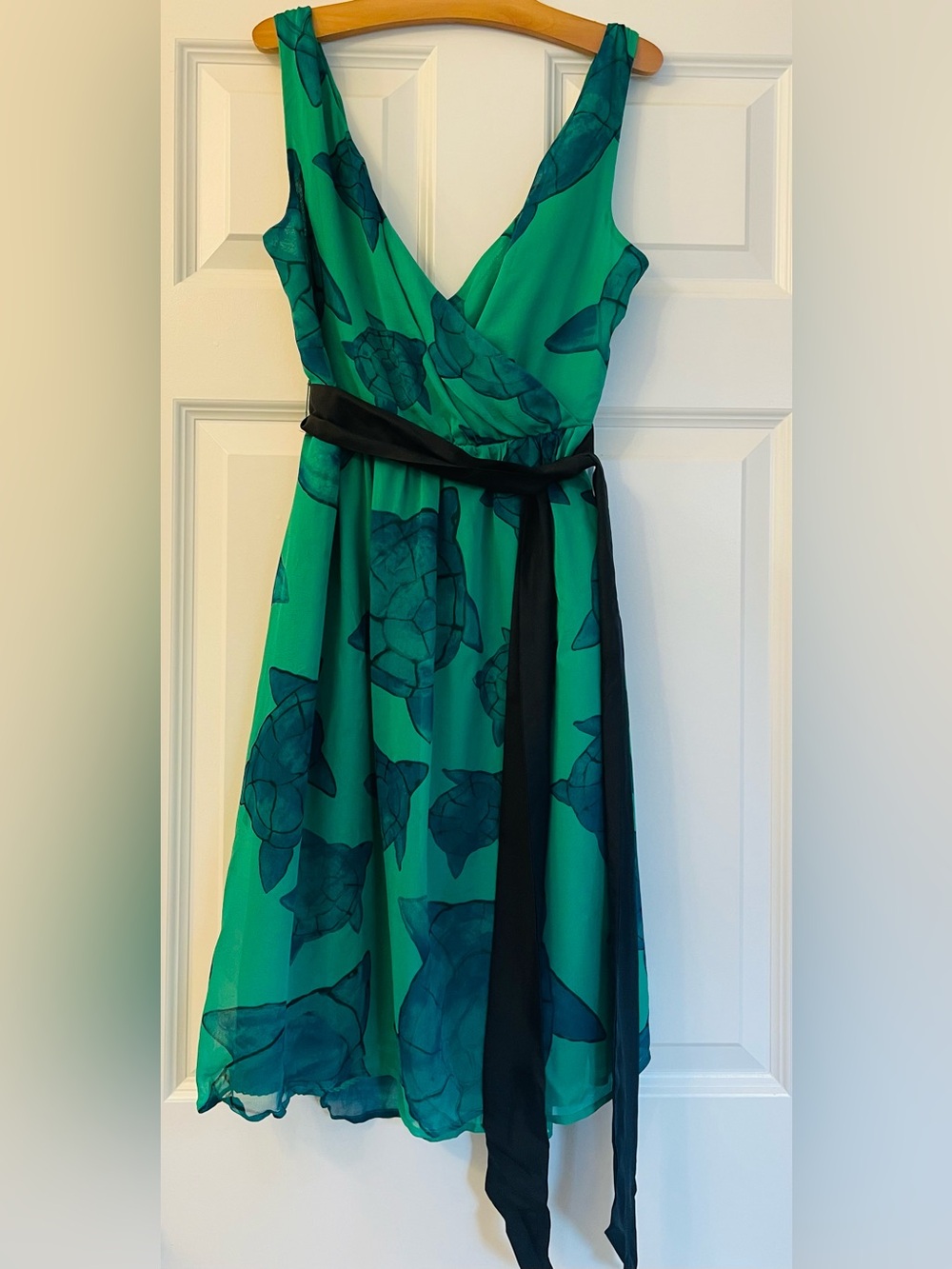Moulinette Soeurs by Anthropologie green silk sea turtle print dress - 2
